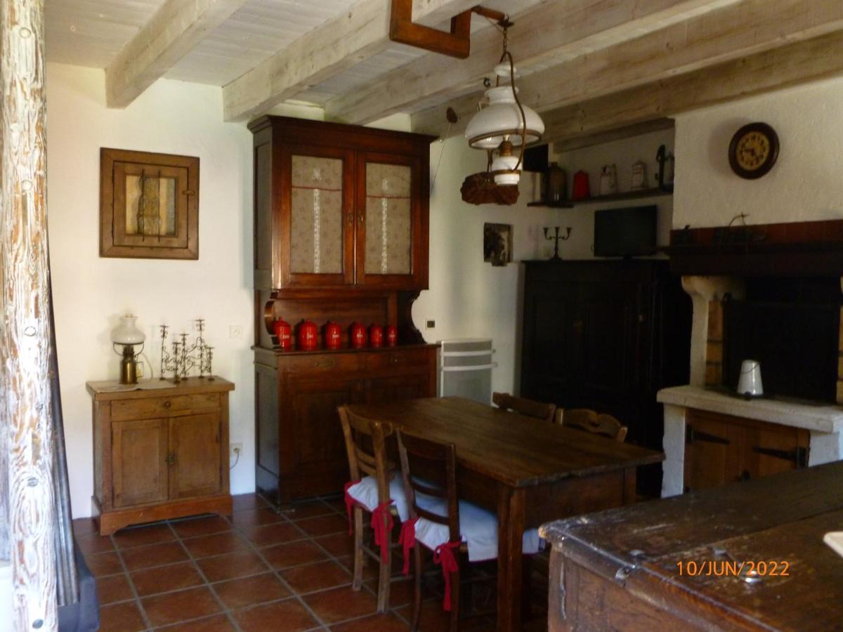 Maison De Village Saint-Paul-des-Fonts Zewnętrze zdjęcie